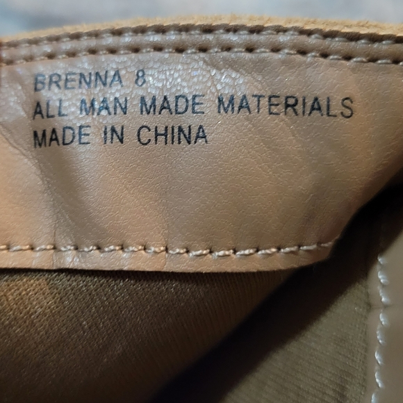 Charlotte Russe faux suede wedge heel ankle boots size 8 - Picture 3 of 4